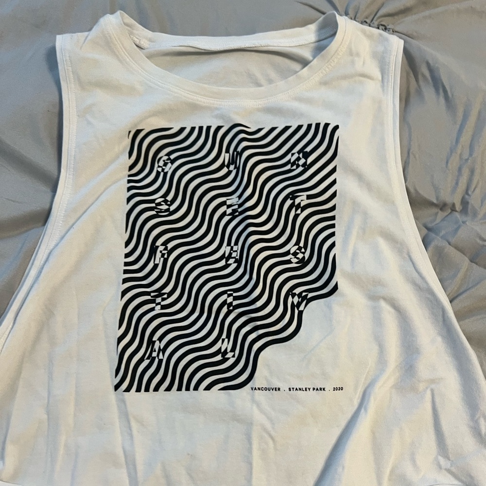 Lululemon tank top